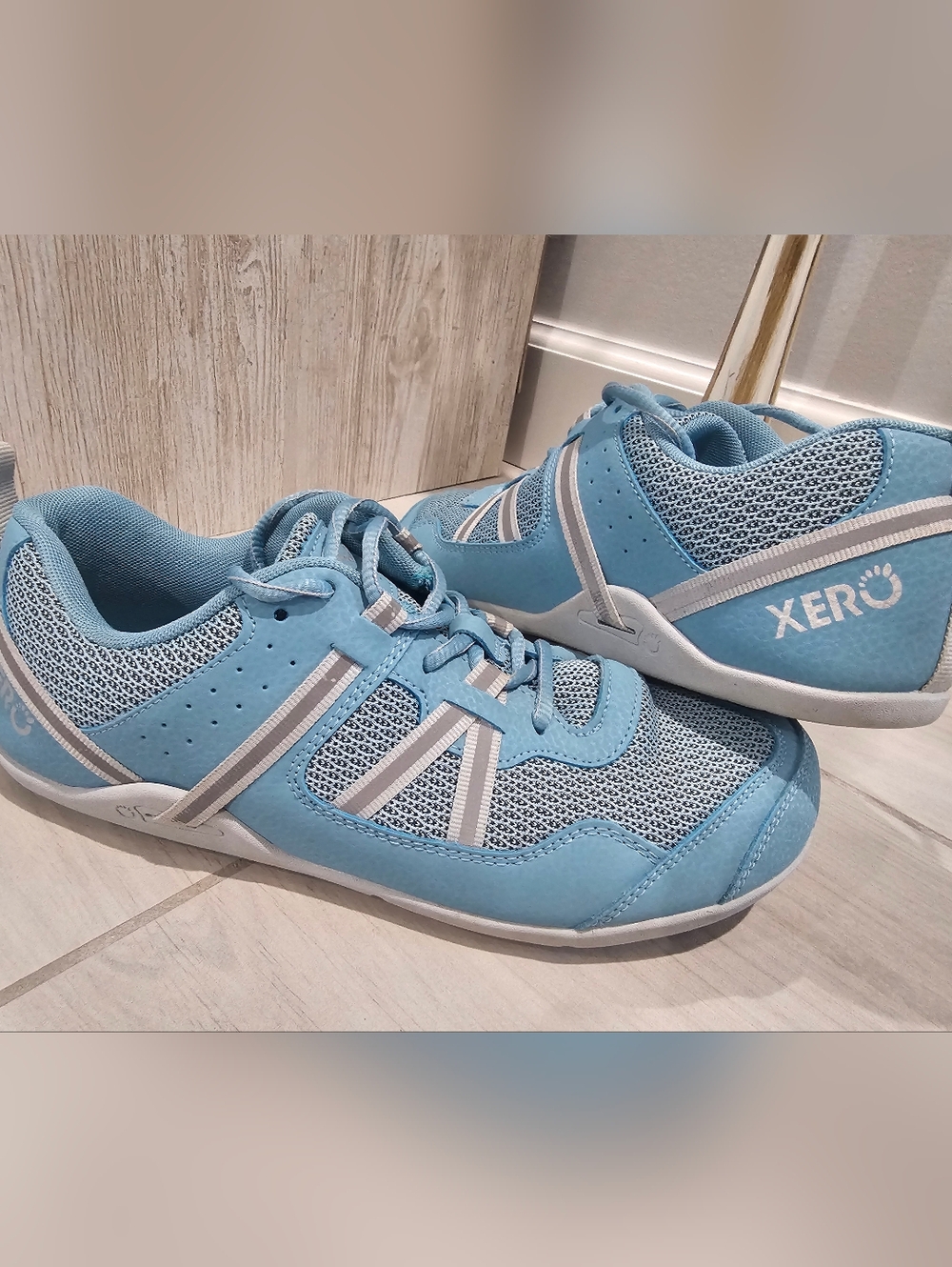 Xero Shoes Light Blue Women's Barefoot Sneakers Size 10